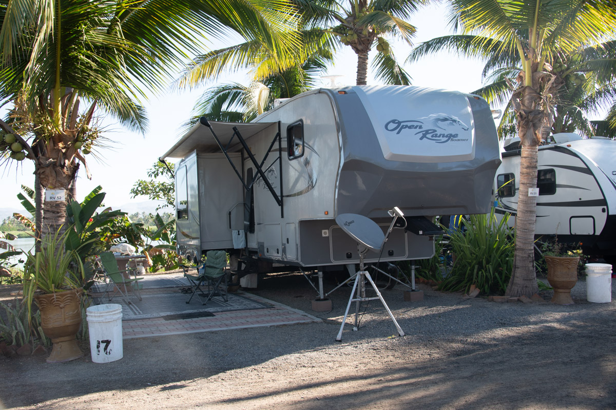 5th Wheel in a Mexican RV Park