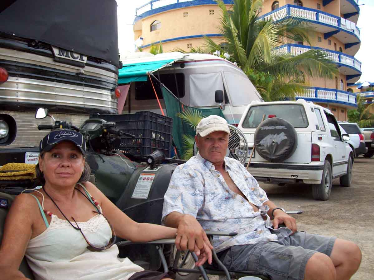 Lee, Marie, and MCI Lee, Marie, and our MCI Bus in Mexico
